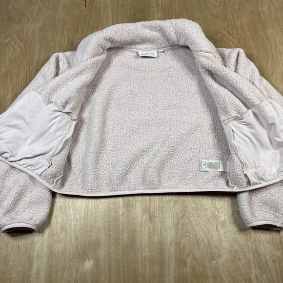 Sunday Best Women’s Pink Long Sleeve Full Zip Cropped Fleece Jacket Size Medium - Picture 4 of 7
